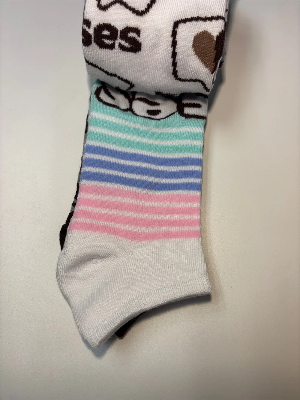 Hershey's Kisses Pink Men's Casual Socks - 6- Pack